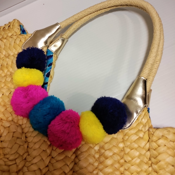 Lilly Pulitzer Positano Straw Tote – Colorful Pom Pom Summer Vibes ☀️ - Picture 3 of 11